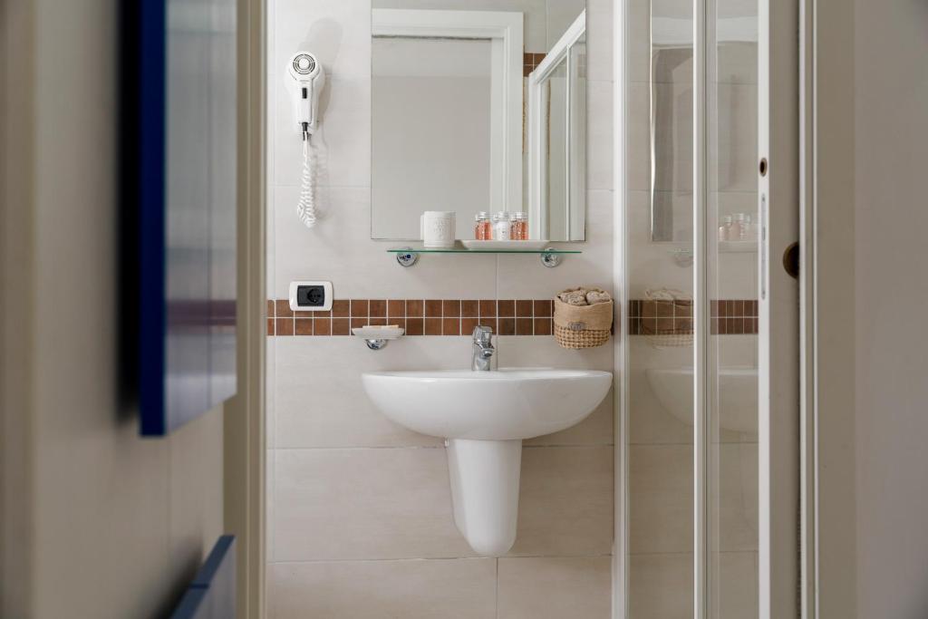 
Economy Double or Twin Room
