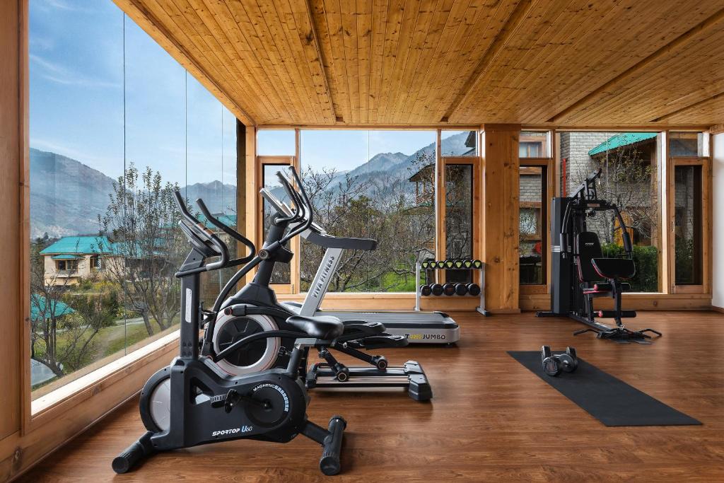 Fitness centrum a/nebo fitness zařízení v ubytování Baragarh Resort & Spa, Manali- IHCL SeleQtions