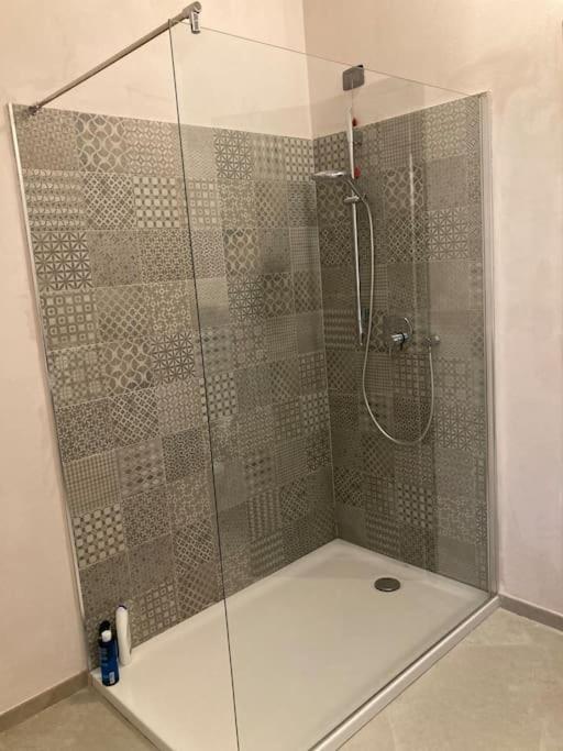 A bathroom at Naviglio Grande In Villa Milano