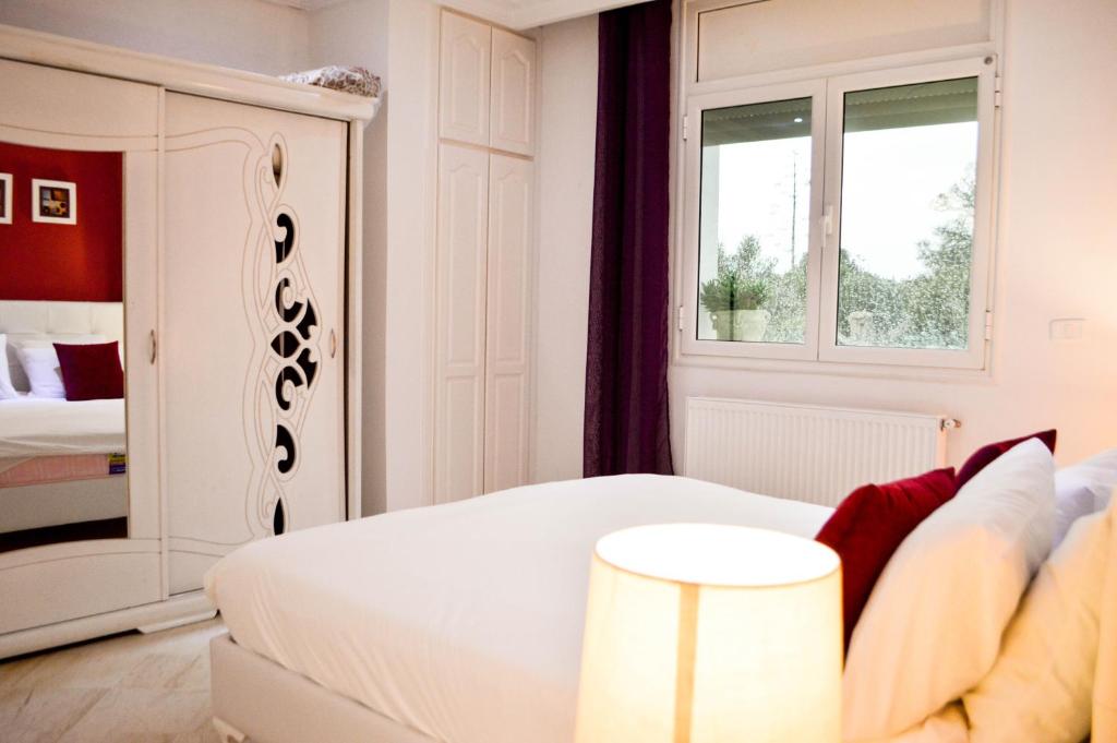 Cosy S3 Apartment in Sidi Bou Said Village - Maison De Trois Chambres