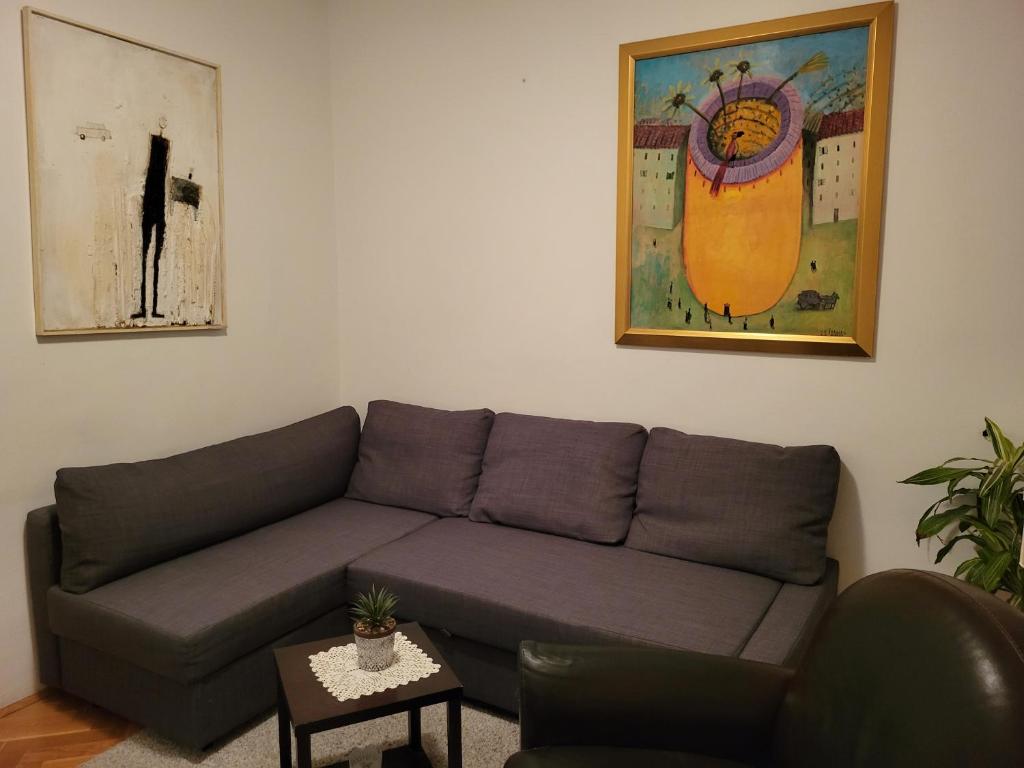 Posedenie v ubytovaní Villa Živana
