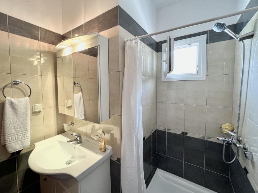A bathroom at Villa Seagull