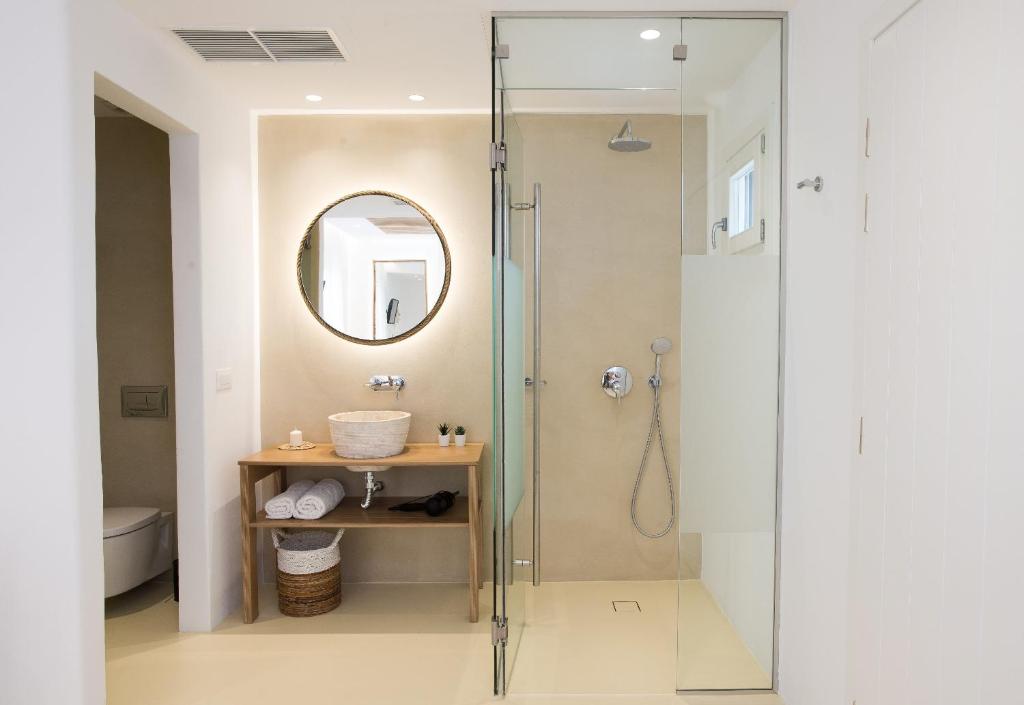 Koupelna v ubytování Elit Suites Mykonos