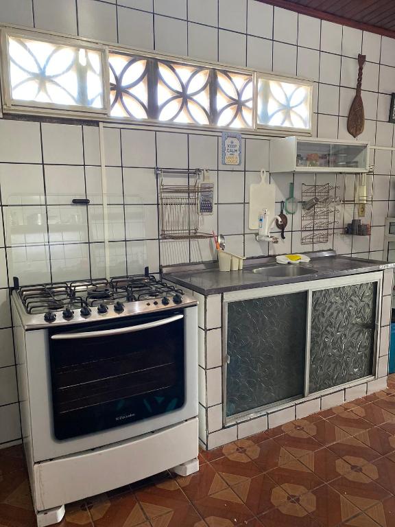 Kuchyň nebo kuchyňský kout v ubytování Hostel Roraima