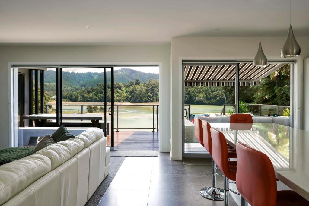 Posezení v ubytování Luxury in Kaiteriteri