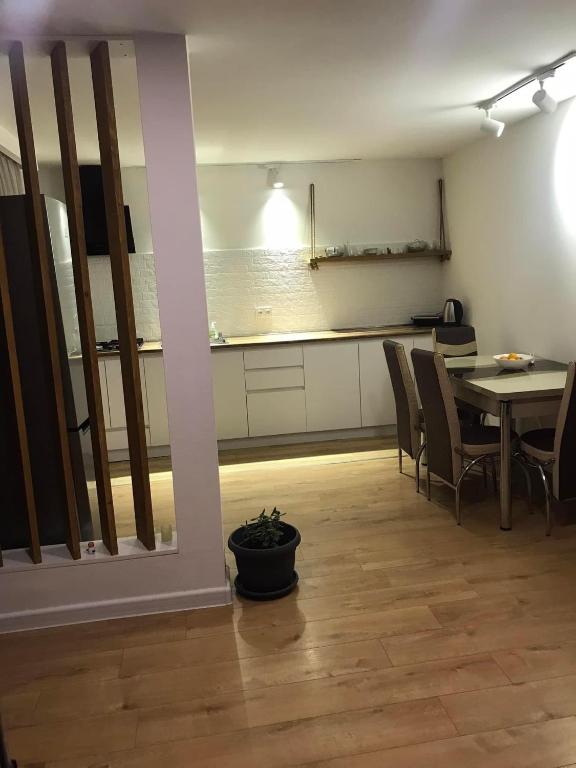 Kuchyň nebo kuchyňský kout v ubytování Friendly House