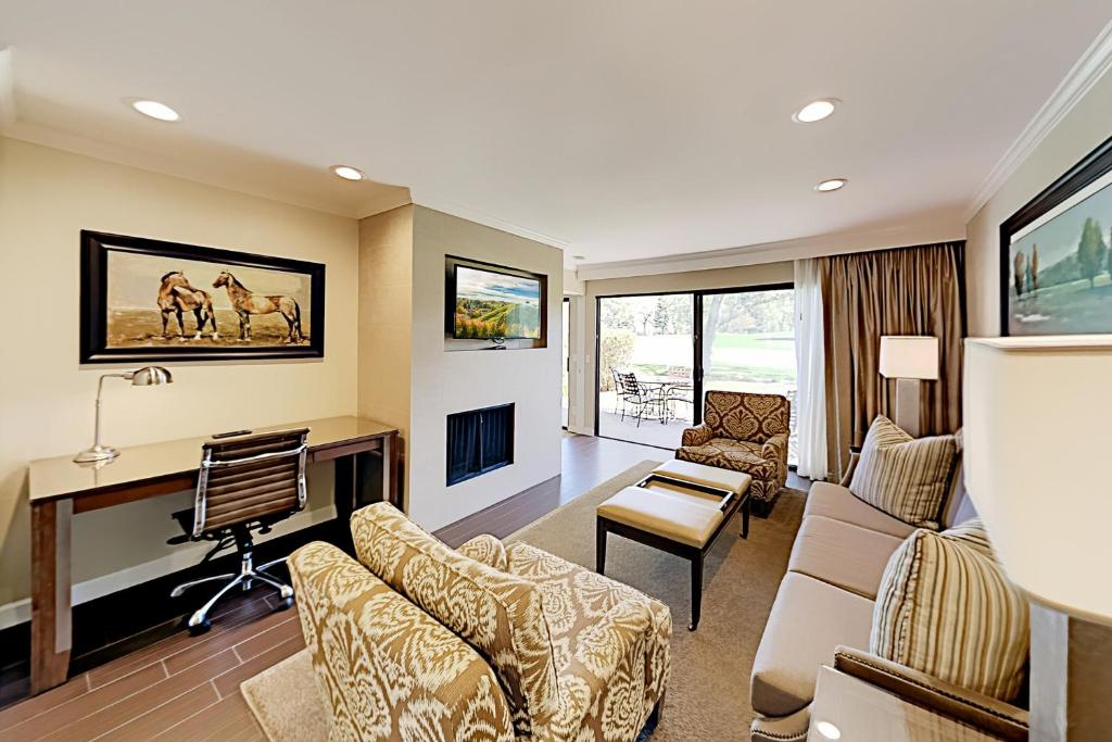 Silverado Oasis 1 Unit