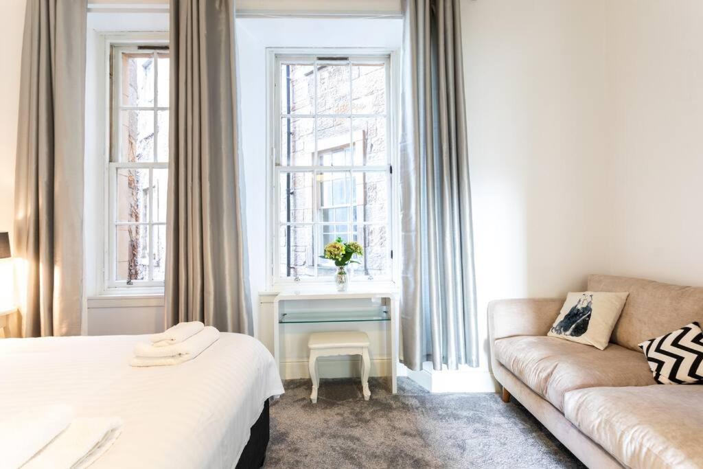 GLASGOW WEST END 5 MIN WALK TO SECC AND HYDRO - Apartment Mit 1 Schlafzimmer