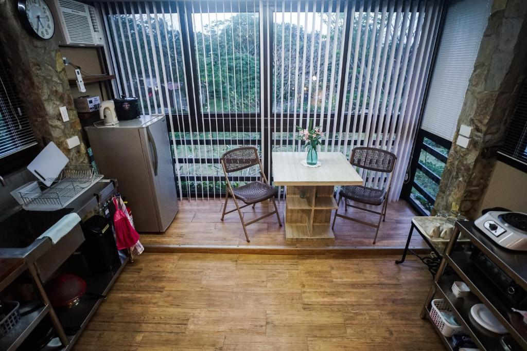 Tagaytay Foothills Cherimoya Farm Staycation - Deluxe Doppel- Oder Zweibettzimmer
