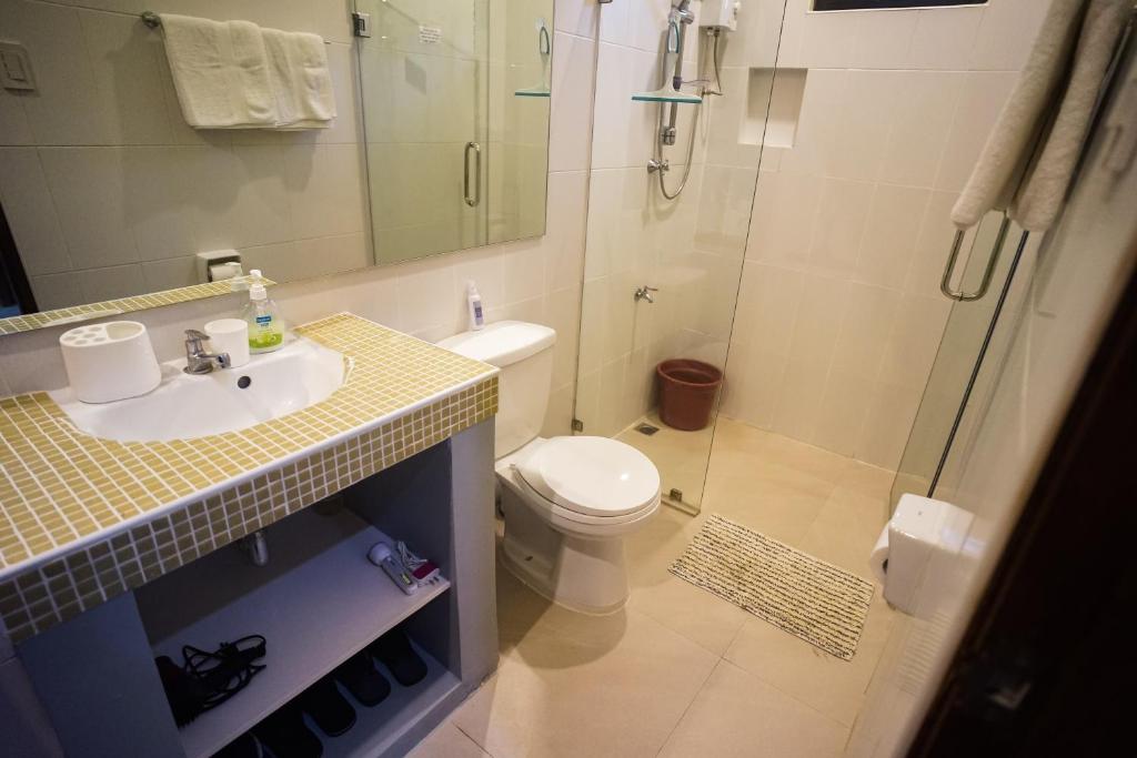 Tagaytay Foothills Cherimoya Farm Staycation - Apartment Mit Zwei Schlafzimmern