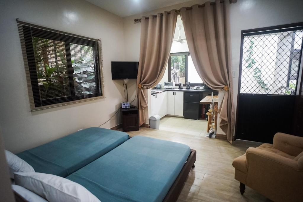 Tagaytay Foothills Cherimoya Farm Staycation - Deluxe Doppel- Oder Zweibettzimmer