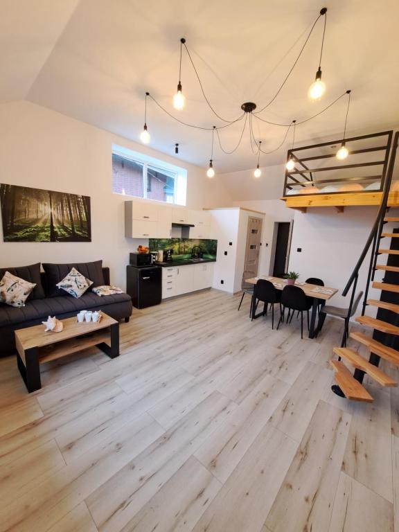 Posedenie v ubytovaní Apartament z antresolą