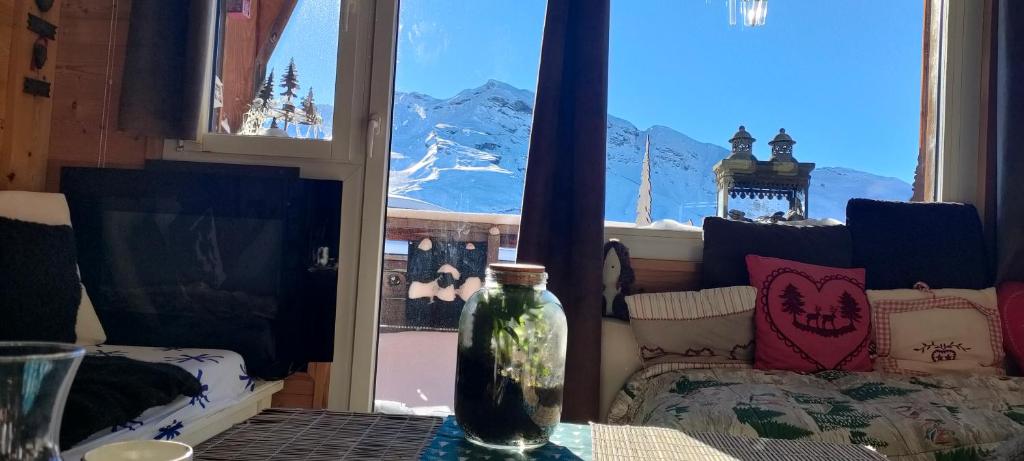Nespecifikovaný výhled na hory nebo výhled na hory při pohledu z apartmánu