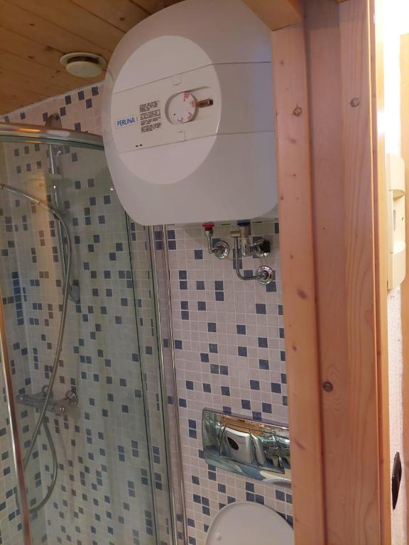 Koupelna v ubytování BAITA SOLE ALTO la tua casa sulle piste da sci