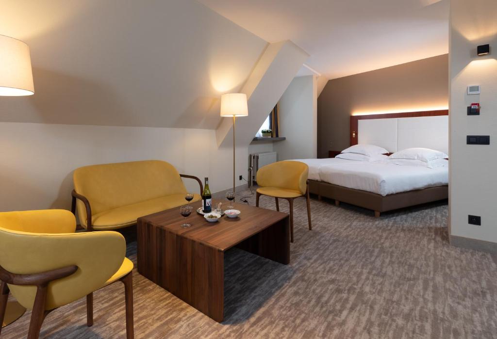 Rosenburg Hotel Brugge - Resim 16