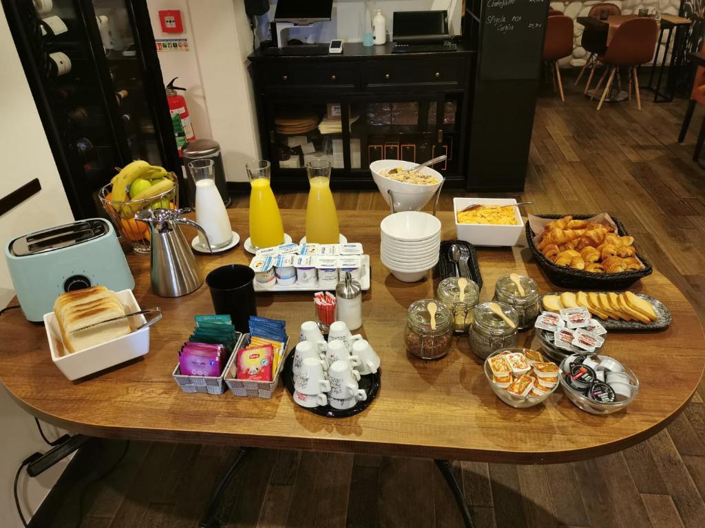 BIVIUS Hotel Restaurant Luxembourg - Resim 8