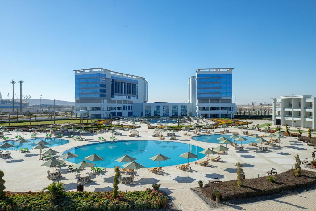Bazén v ubytování Tolip Olympic International City nebo v jeho okolí