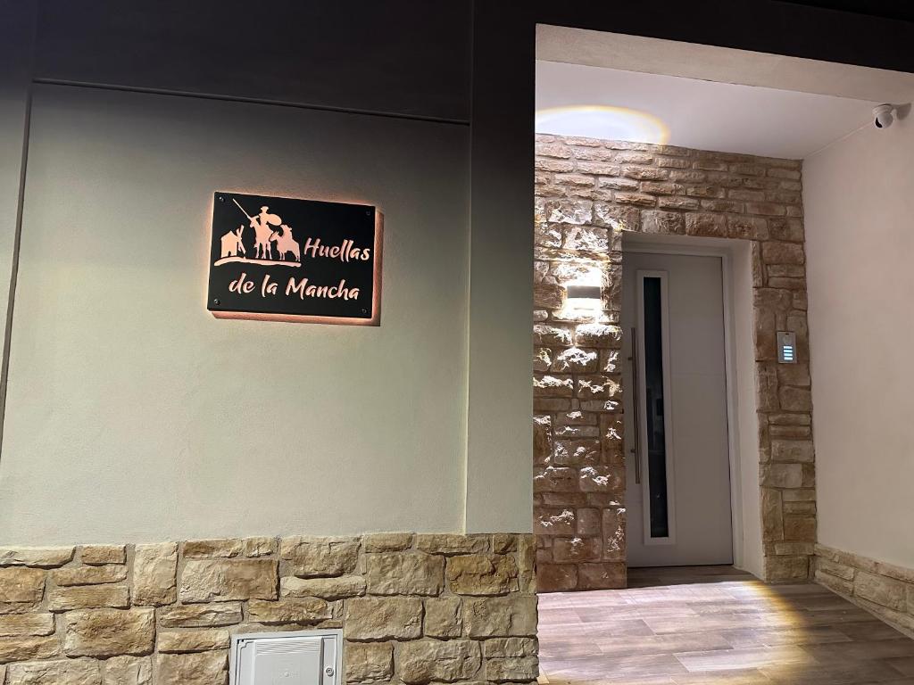 Certifikát, hodnocení, plakát nebo jiný dokument vystavený v ubytování Huellas de la Mancha