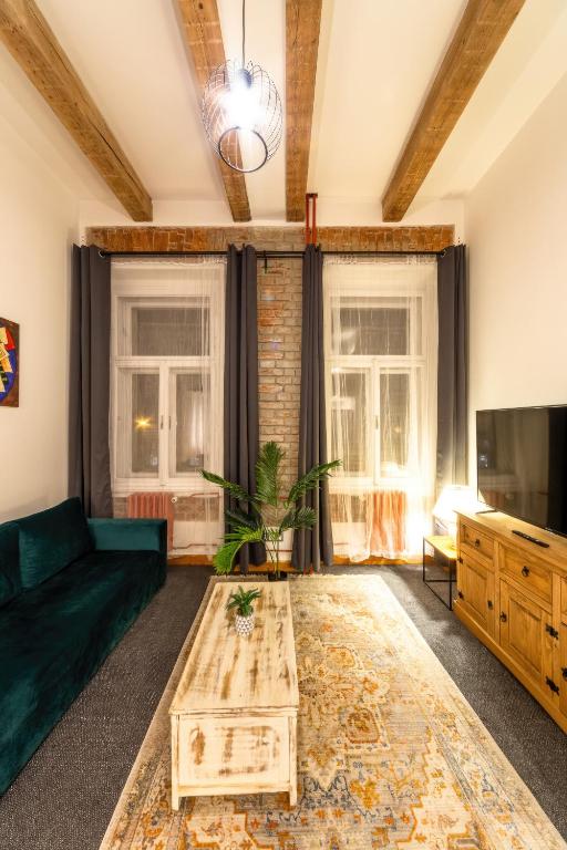 Televízia a/alebo spoločenská miestnosť v ubytovaní S42 Hotel Prague