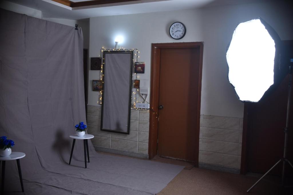 Lodge Artistic Studio for Photoshoots, Islamabad, Pakistan