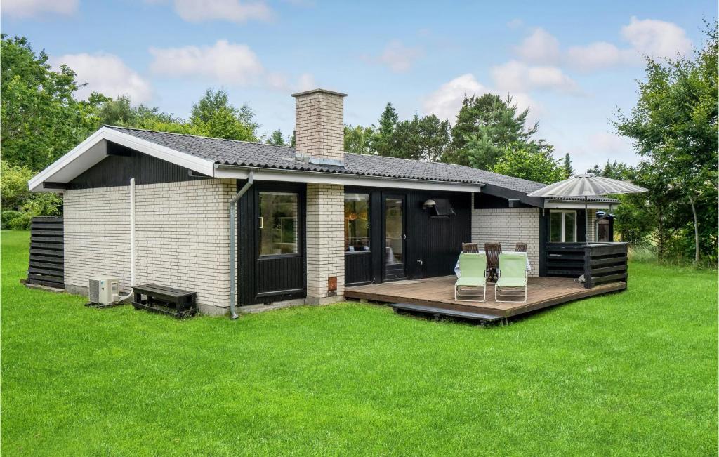 Fotografie z fotogalerie ubytování Nice Home In Vejby With Wifi v destinaci Vejby