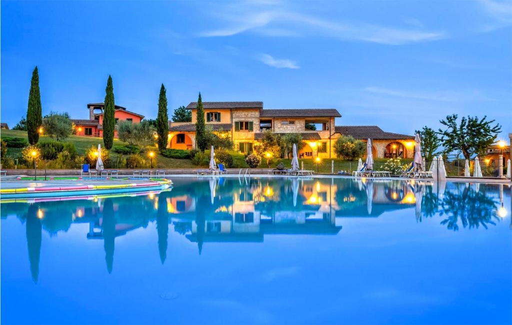 The swimming pool at or close to Appartamento Smart 4