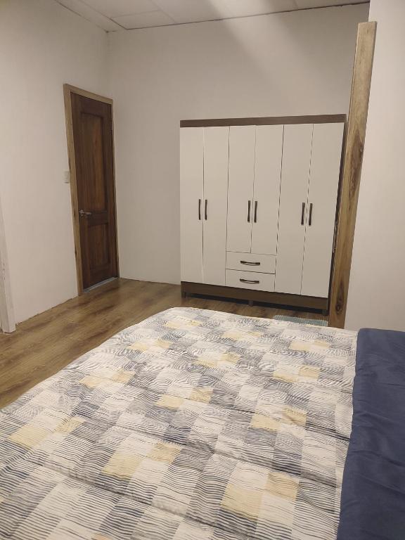 Fotografie z fotogalerie ubytování ROOM COLIBRÍ - La Casa de Eros v destinaci Ayampe