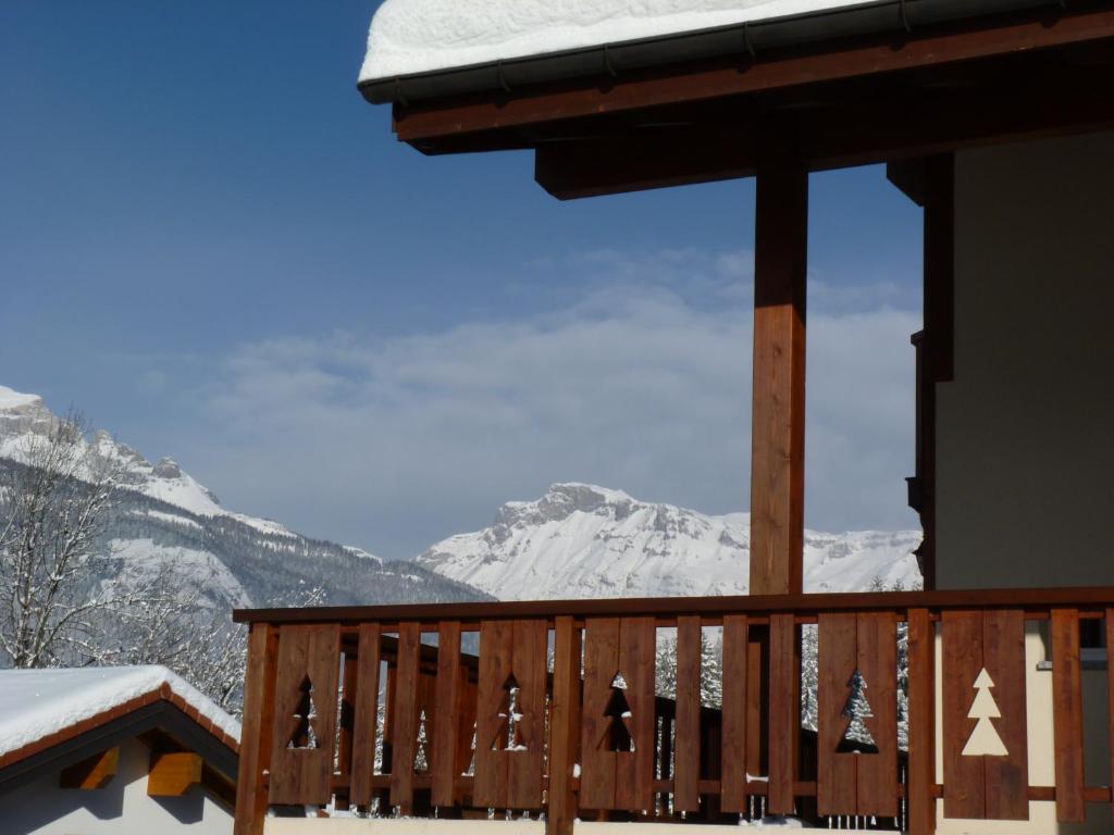 Fotografie z fotogalerie ubytování Chalet des Alpes v destinaci Crans-Montana