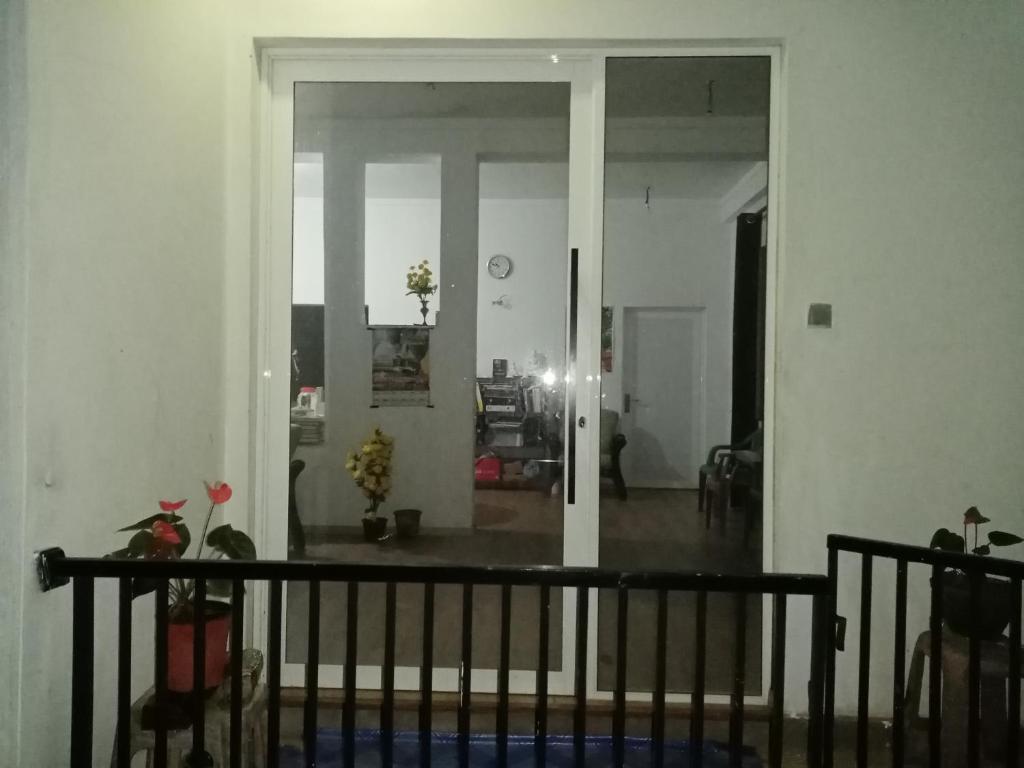 Luxury Villa - Housity