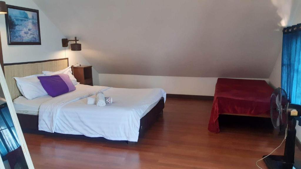 Llit o llits en una habitació de The North Hotel