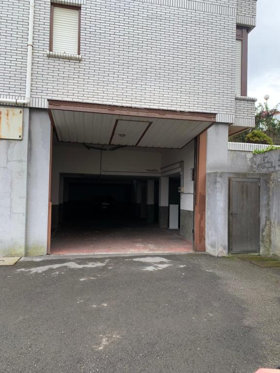 Fotografia z galérie ubytovania Coqueto piso junto a la playa de Ris v destinácii Noja