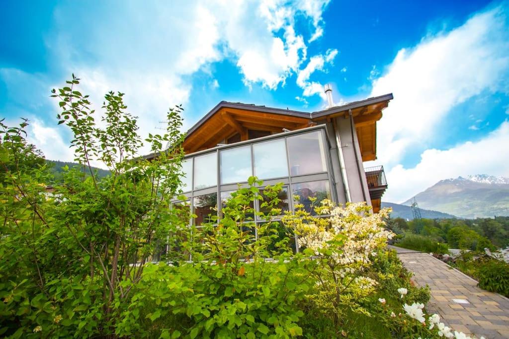 Nespecifikovaný výhled na hory nebo výhled na hory při pohledu z bed and breakfast