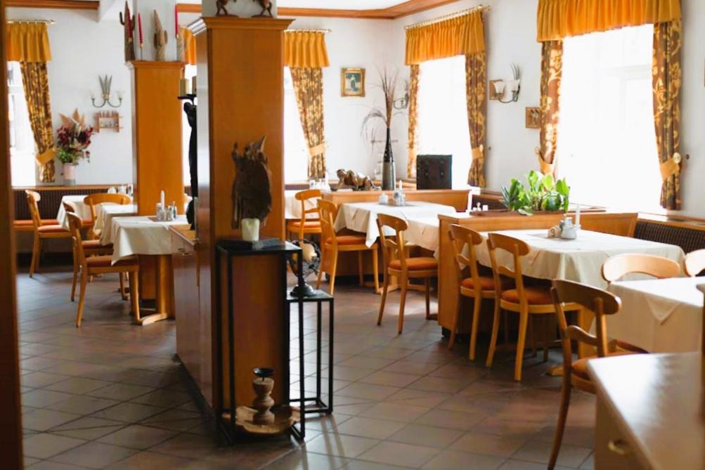 Restaurace v ubytování Hotel Seiffener Hof***