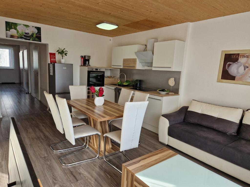 Kuchyň nebo kuchyňský kout v ubytování Apartment St. Pölten
