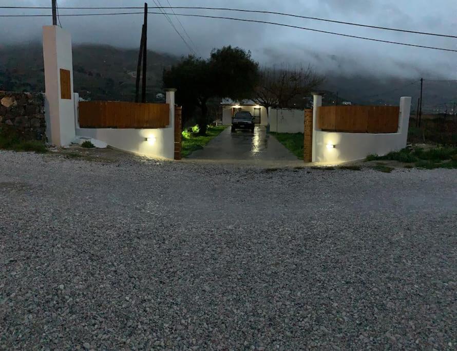 Zdjęcie z galerii obiektu Villa Kalamitsa w mieście Skiros