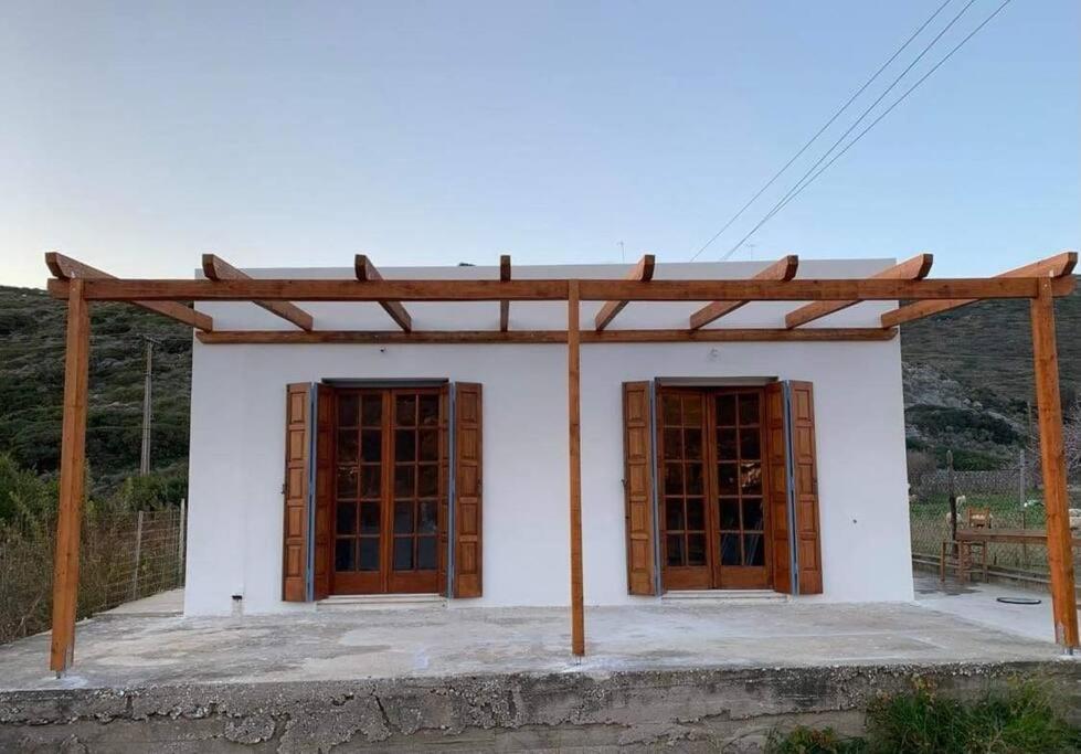 Zdjęcie z galerii obiektu Villa Kalamitsa w mieście Skiros