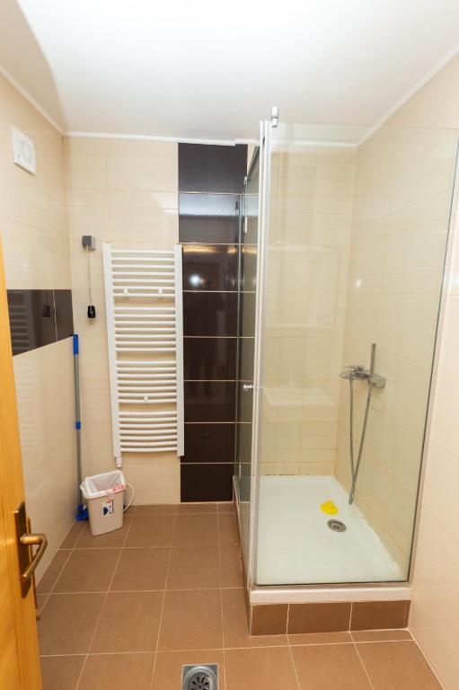 Koupelna v ubytování Apartman Sunce Zova
