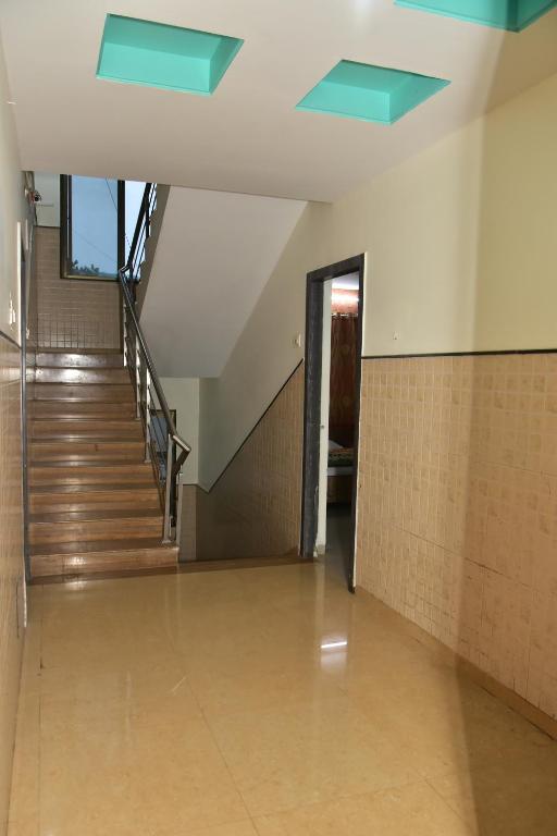 Fotografie z fotogalerie ubytování Hotel sai dhyan v destinaci Širdi
