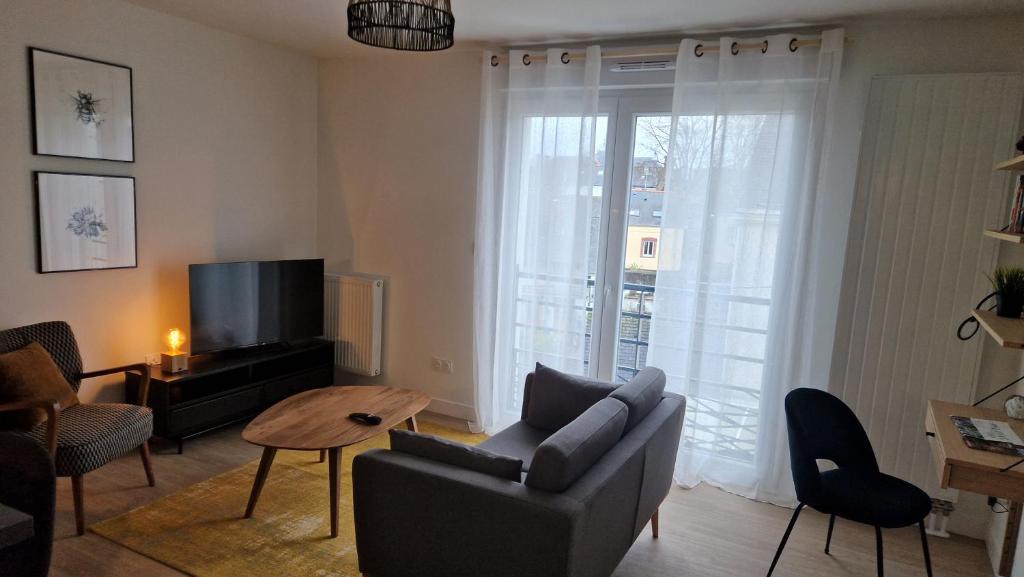 Charmant T2 proche Gare - One-Bedroom Apartment