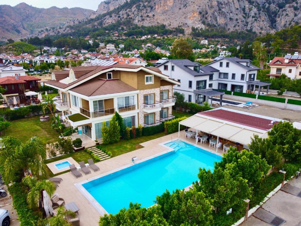 Bazén v ubytování Göcek Naz Hotel nebo v jeho okolí
