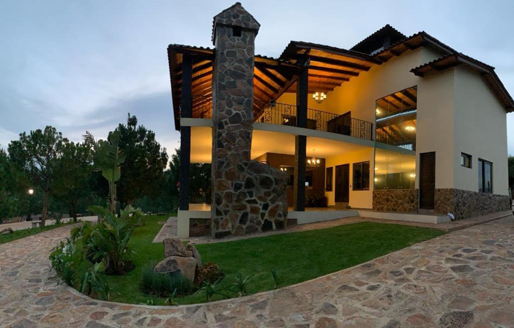 Cabaña No. 5 Puerta del Bosque Mazamitla. - Chalet