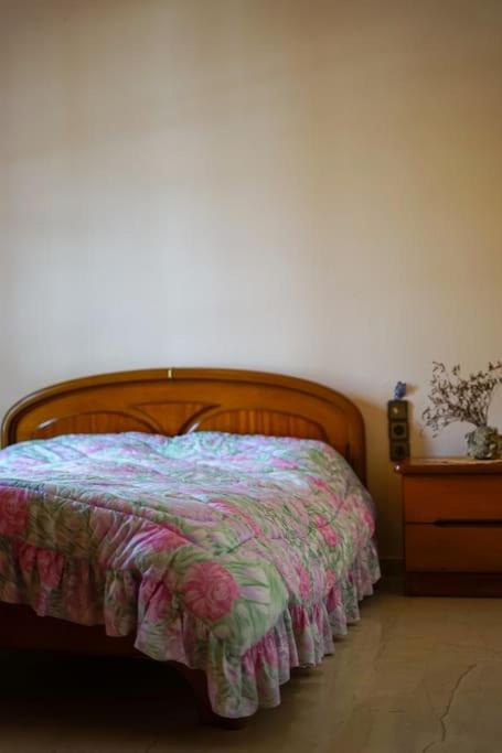 A bed or beds in a room at Traditional cozy residence in Lafkos, Pelion