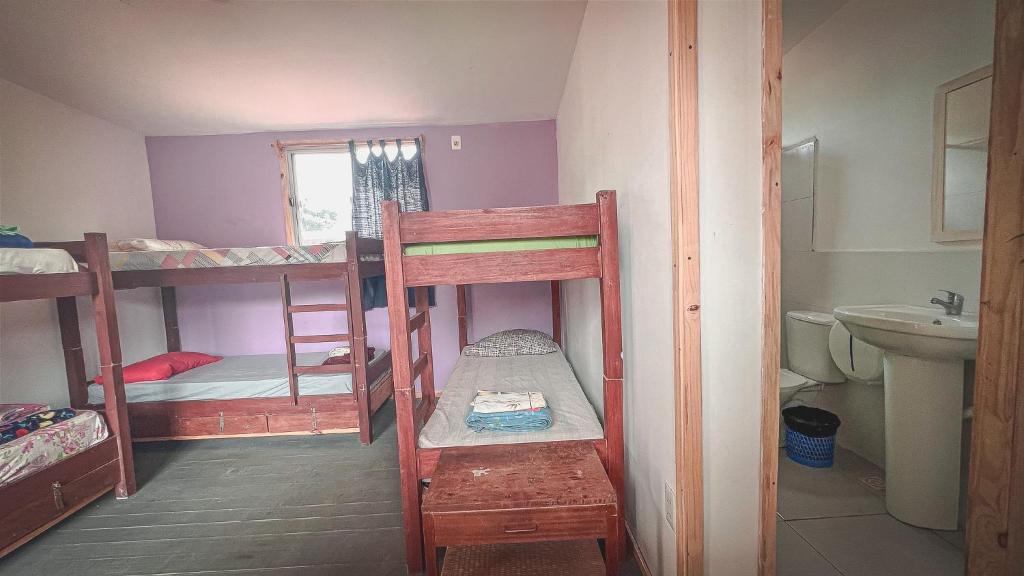 Compay Hostel La Pedrera - Triple Room With Private Bathroom
