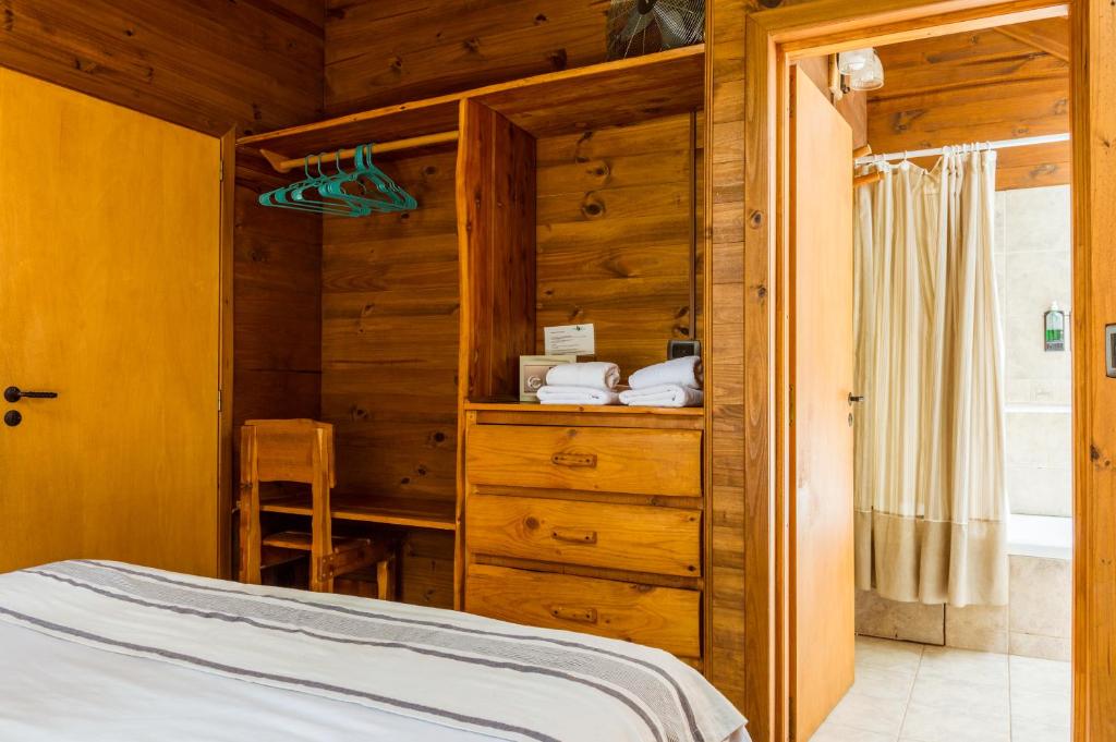 Postel nebo postele na pokoji v ubytování BOG Ocrehue - Cabanas