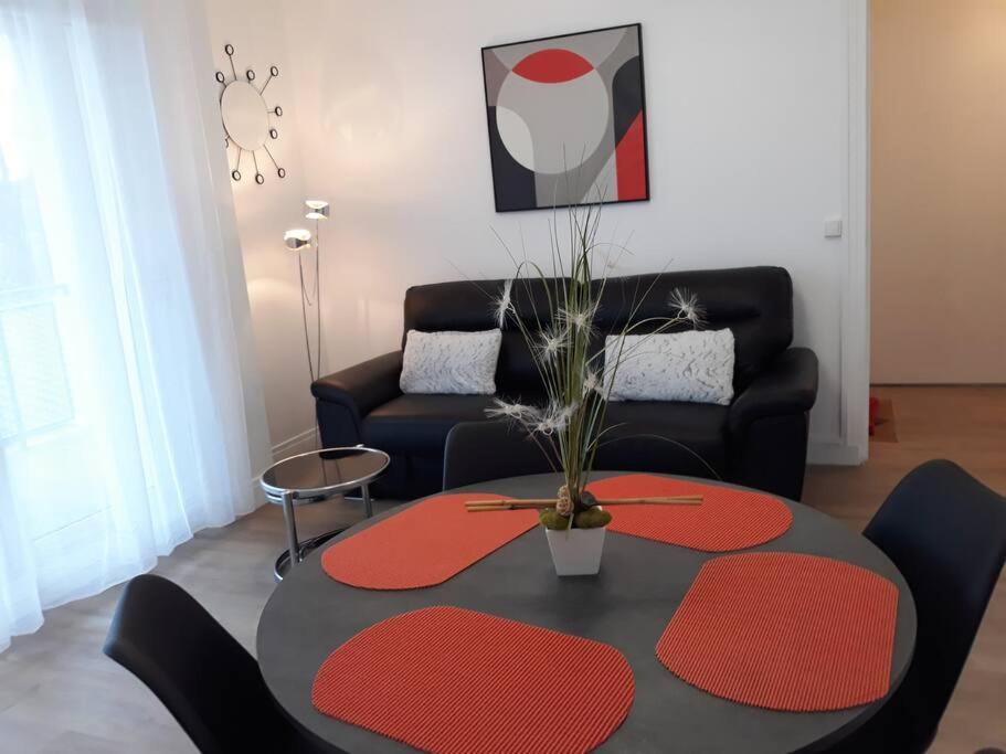 Кът за сядане в Bel appartement centre Rouen avec terrasse