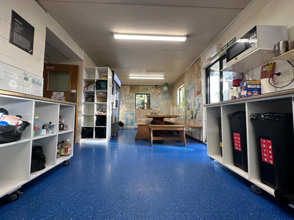 Around The World Backpackers - Resim 43