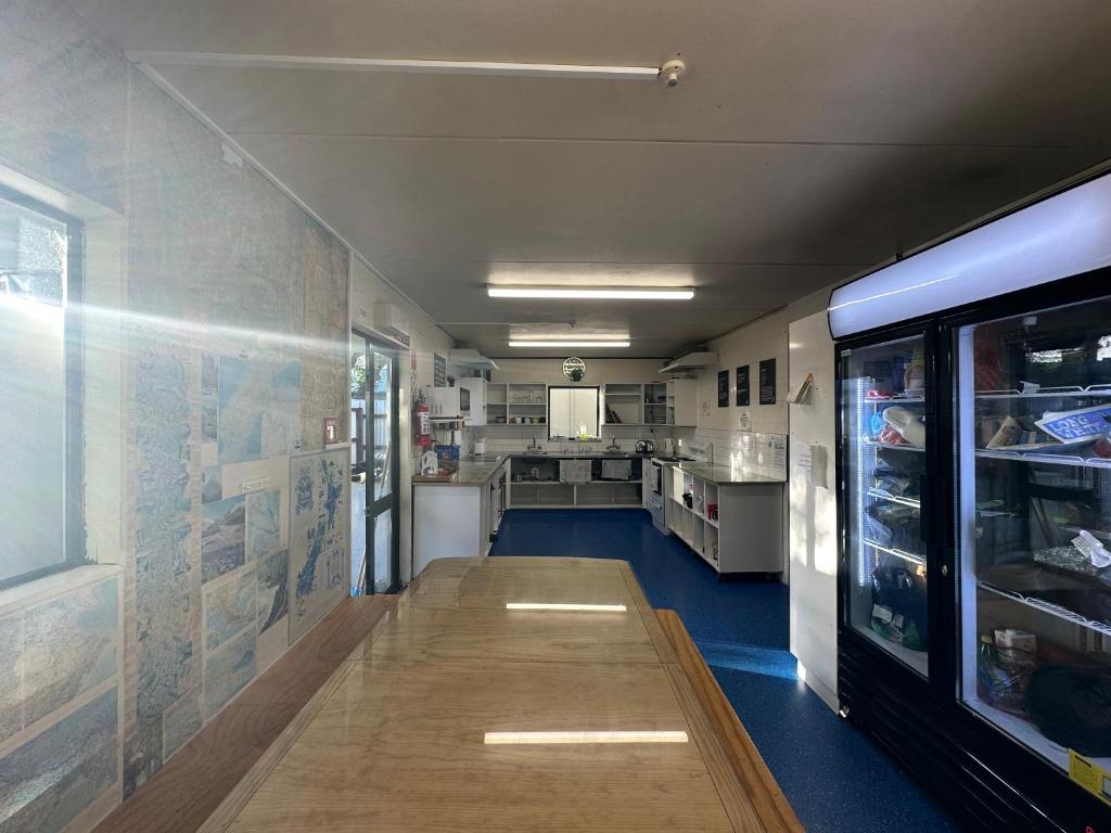 Around The World Backpackers - Resim 42