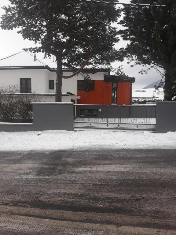Demanova 157 v zimě