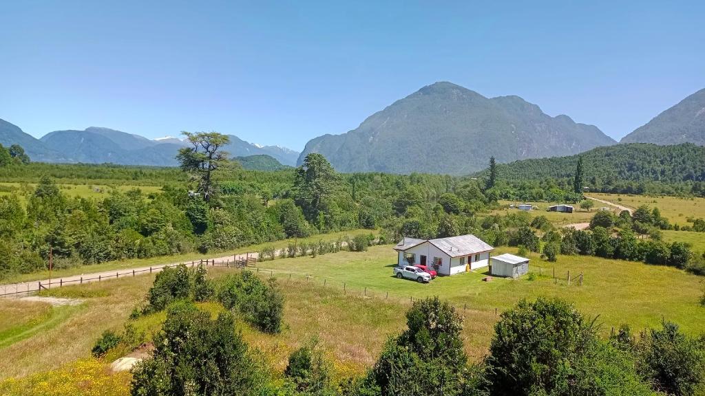 Casa Pangal Bajo - Three-Bedroom House