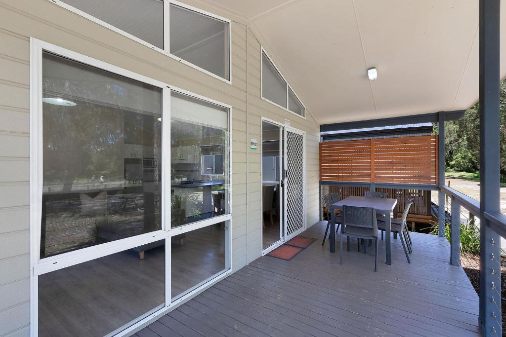 Reflections Jimmys Beach - Holiday Park - Cabina Deluxe - Dorme 6